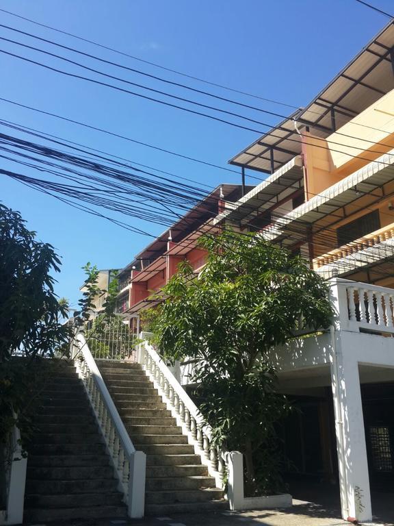 Vanilla Place Pattaya Exterior photo